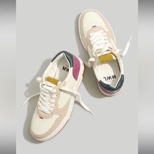 NWT Madewell court low-top sneakers in washed nubuck and suede in size 6.5